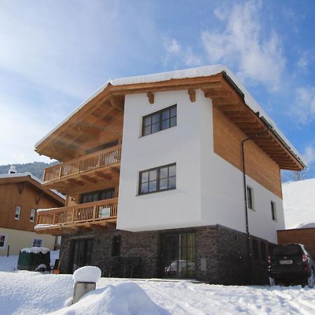 Modern Chalet with Sauna near Ski Area in Salzburg Saalbach-Hinterglemm Exterior foto